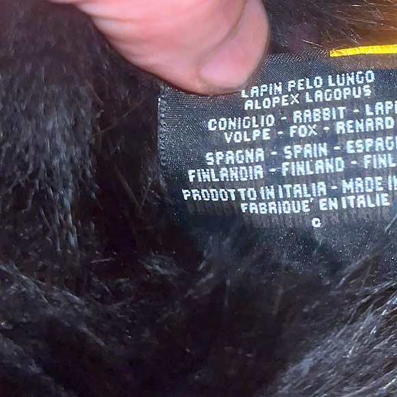 Authentic FENDI Silk Pecan Stripe Fox & Rabbit Fur Shawl - Picture 12 of 16